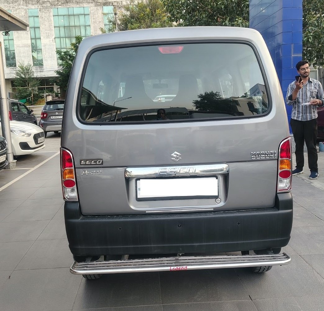 Maruti Suzuki EEco 5 STR AC