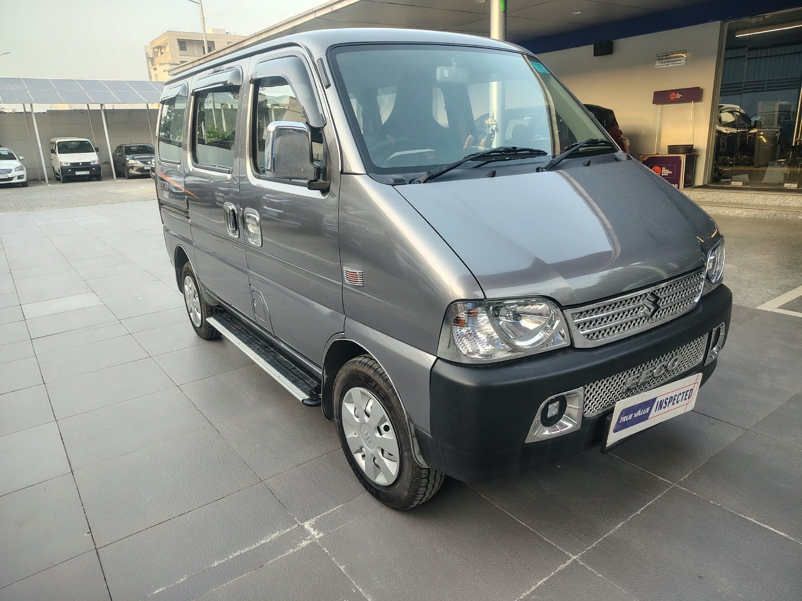 Maruti Suzuki EEco 5 STR AC