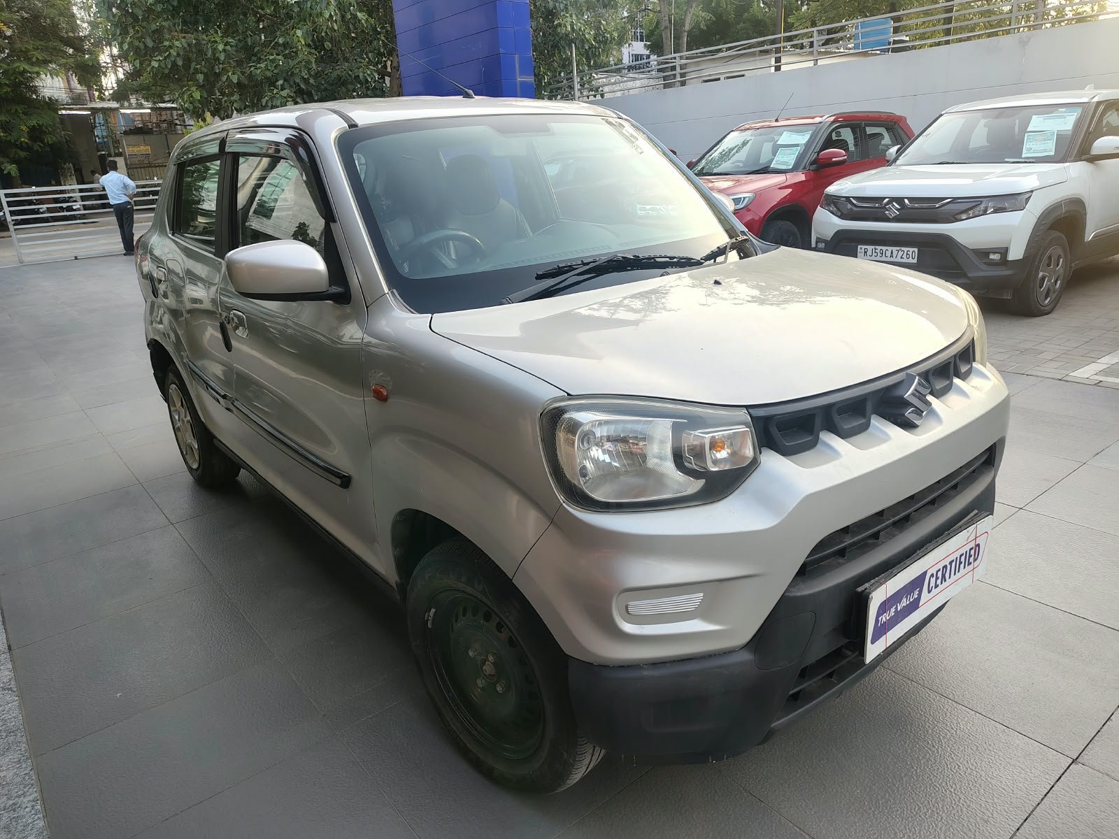 Maruti Suzuki S presso VXI+