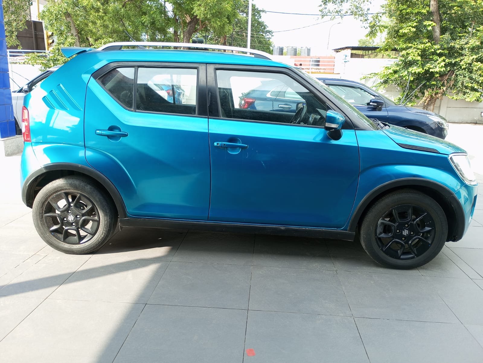 Maruti Suzuki Ignis Alpha AGS
