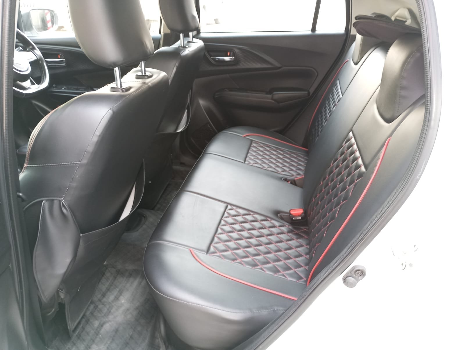Maruti Suzuki Swift Vxi
